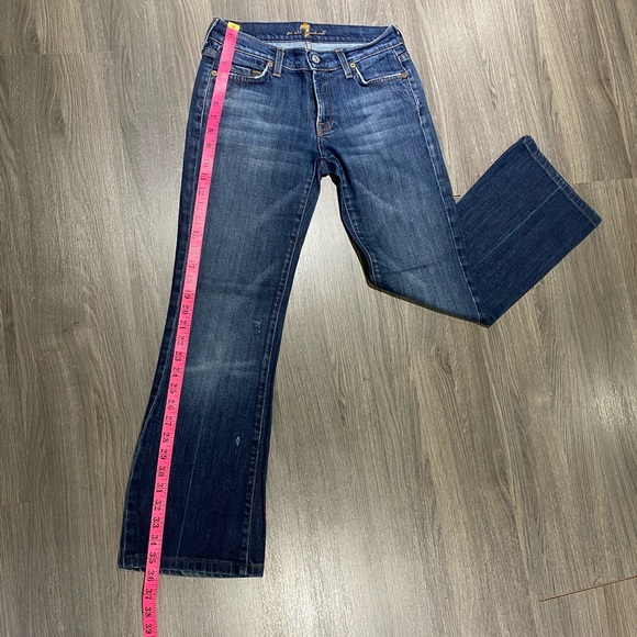 ✨ 7 For All Mankind Flare Jeans ✨ - Picture 7 of 8
